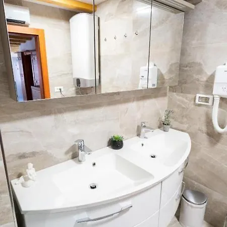 Apartment Fn Adriatic *